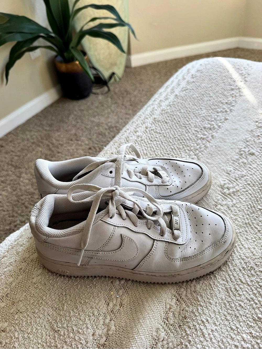 Nike Air Force 1 '07 Low White Sneakers